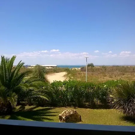 Port-camargue Face à La Avec Piscine Appartamento Le Grau-du-Roi