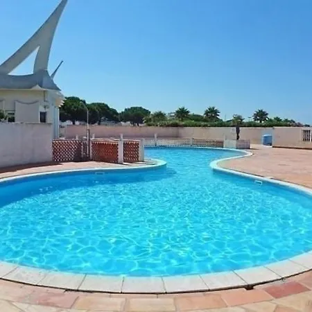 Port-camargue Face A La Avec Piscine Ле-Гро-дю-Руа